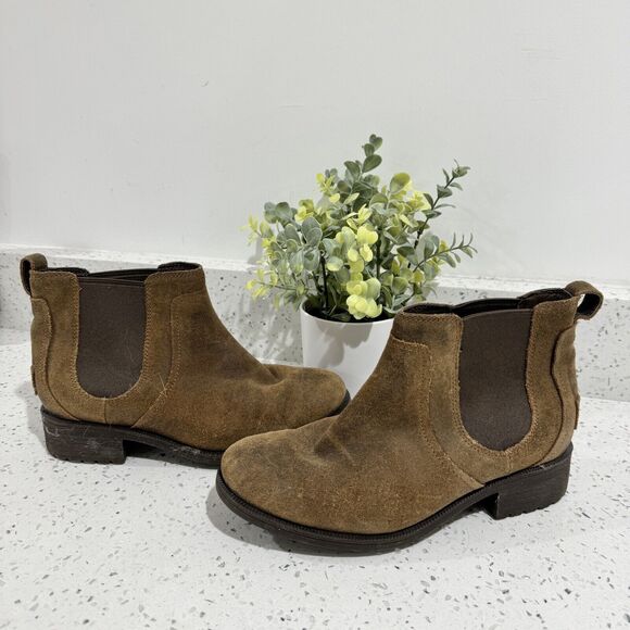 UGG Bonham Boots Chelsea boots brown slip on booties mountain cottage 7 - Picture 1 of 8